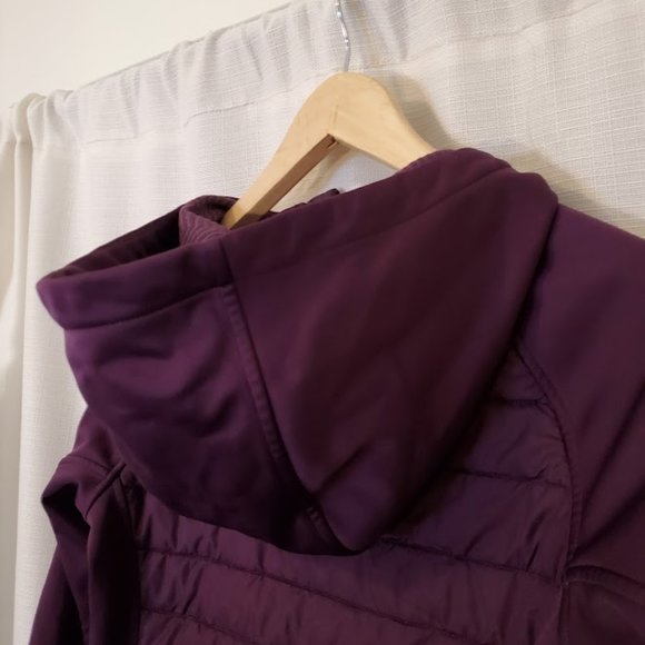 Purple Under Armour Storm Lightweight Jacket, Size x-small - Picture 10 of 10